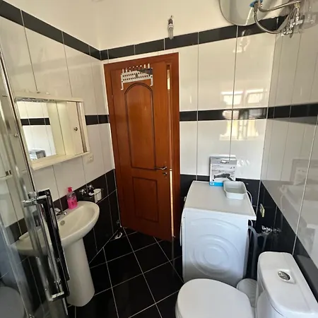 Aleksander Apartment