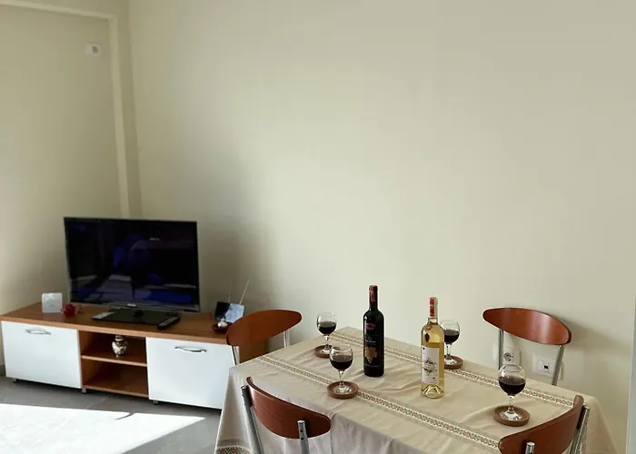 Aleksander * Σαράντα