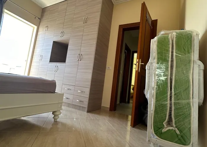 Aleksander * Σαράντα