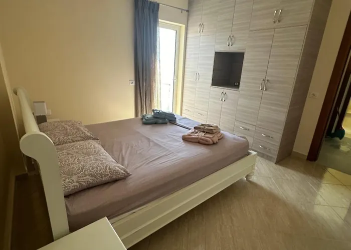 Aleksander Σαράντα